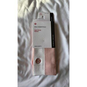 Lululemon 1 Pair Women’s Daily Stride Ribbed Crew Socks Size M/L Pink White NWT